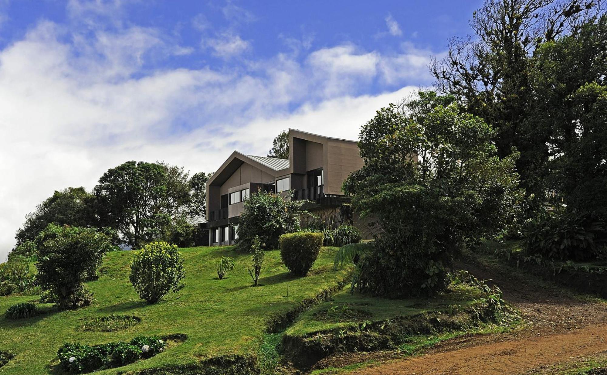 Poas Volcano Lodge Vara Blanca  المظهر الخارجي الصورة